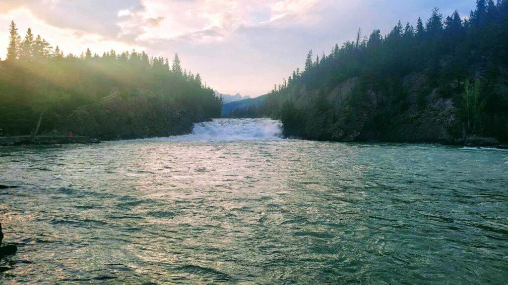 Sunset at the cascading Bow Falls