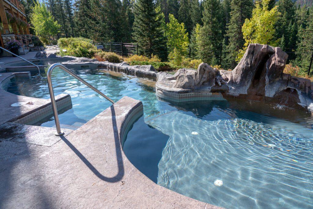Outdoors hot pool at Hidden Ridge Resort in Banff